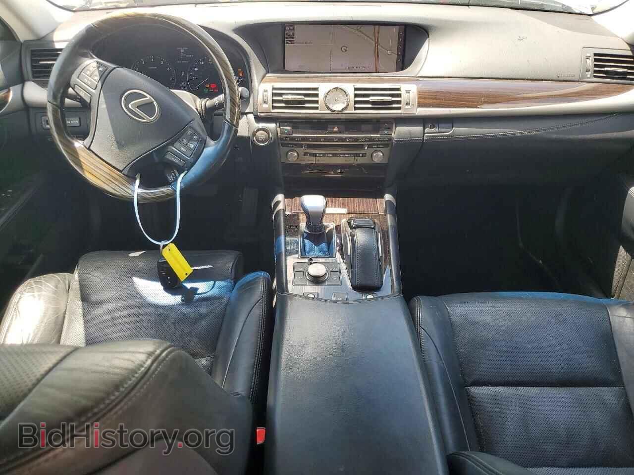 2017 LEXUS LS460 - VIN: JTHBL5EF4H5144478 - Photo 8