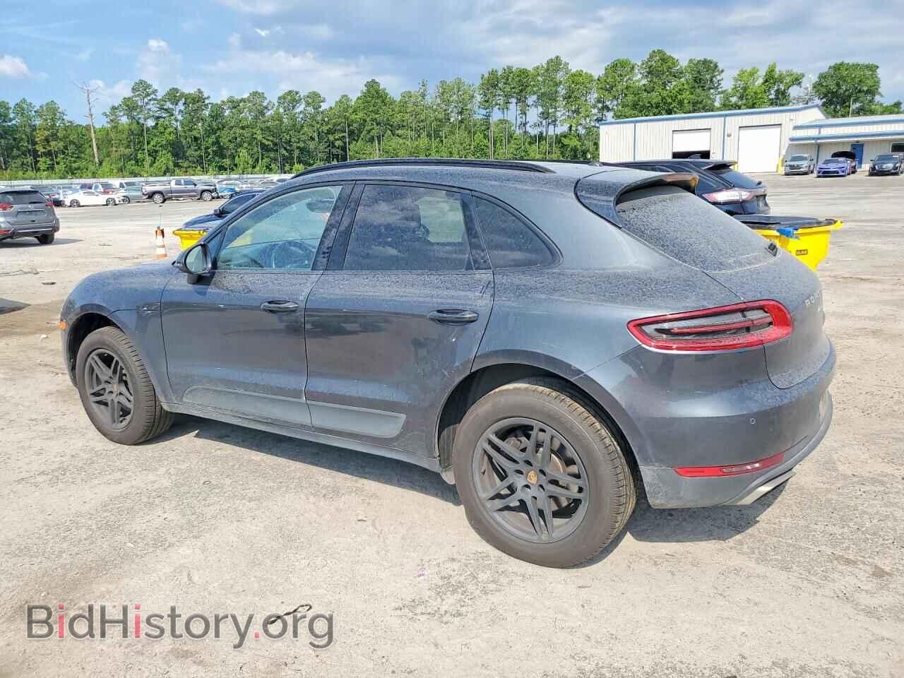 2017 PORSCHE MACAN - VIN: WP1AA2A53HLB00402 - Photo 2