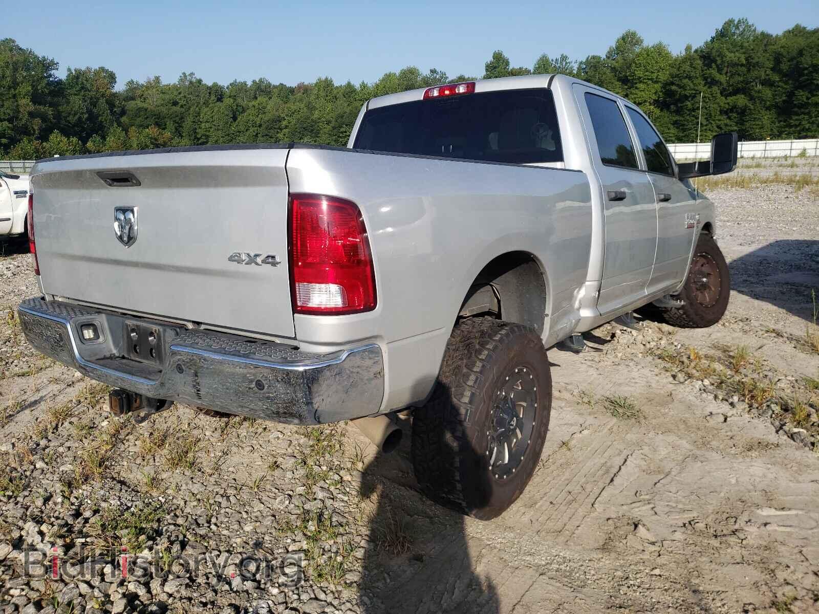 2017 RAM 2500 - VIN: 3C6UR5CL1HG517221 - Фото 4