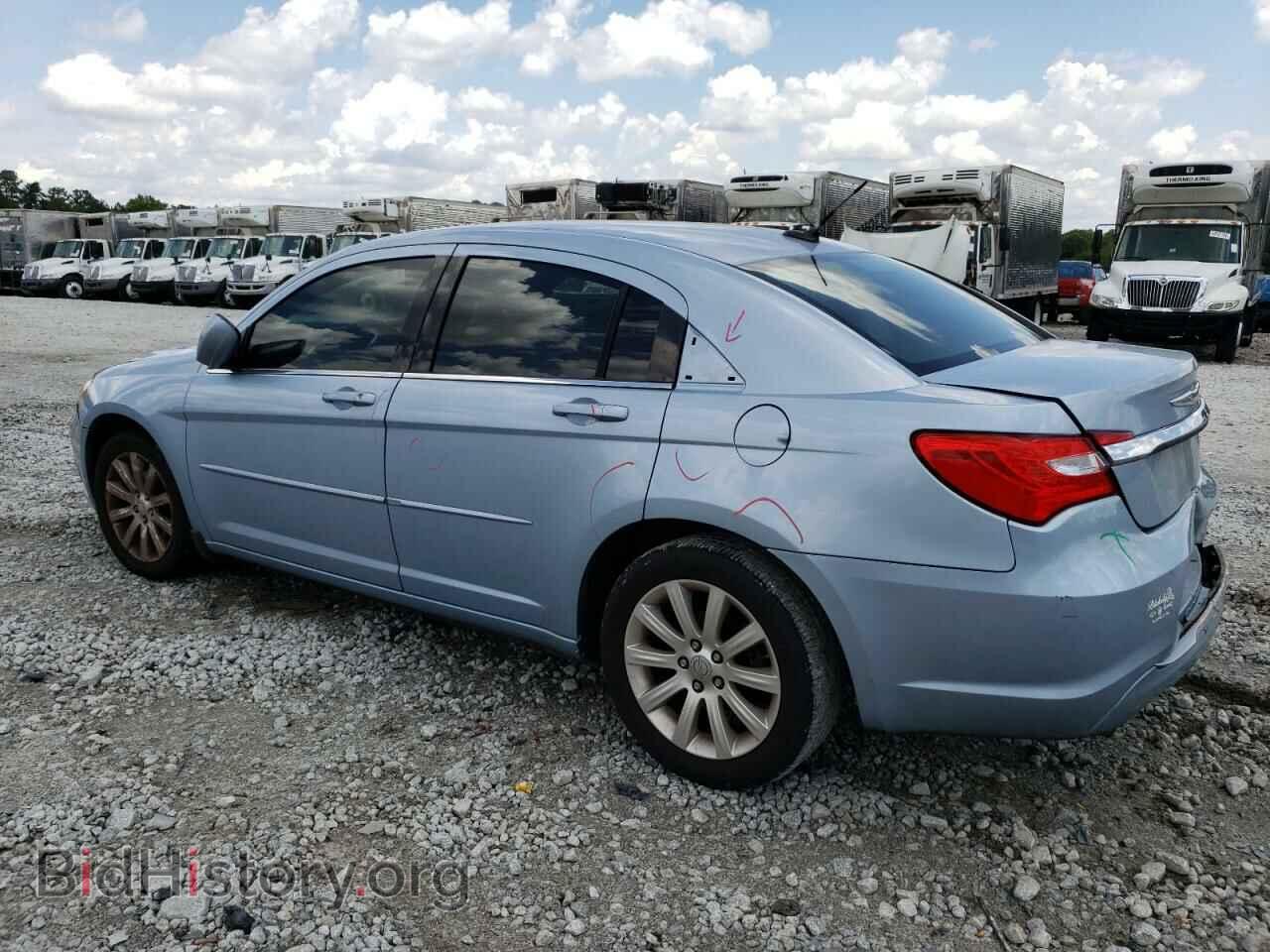 2012 CHRYSLER 200 - VIN: 1C3CCBBG4CN321884 - Фото 2
