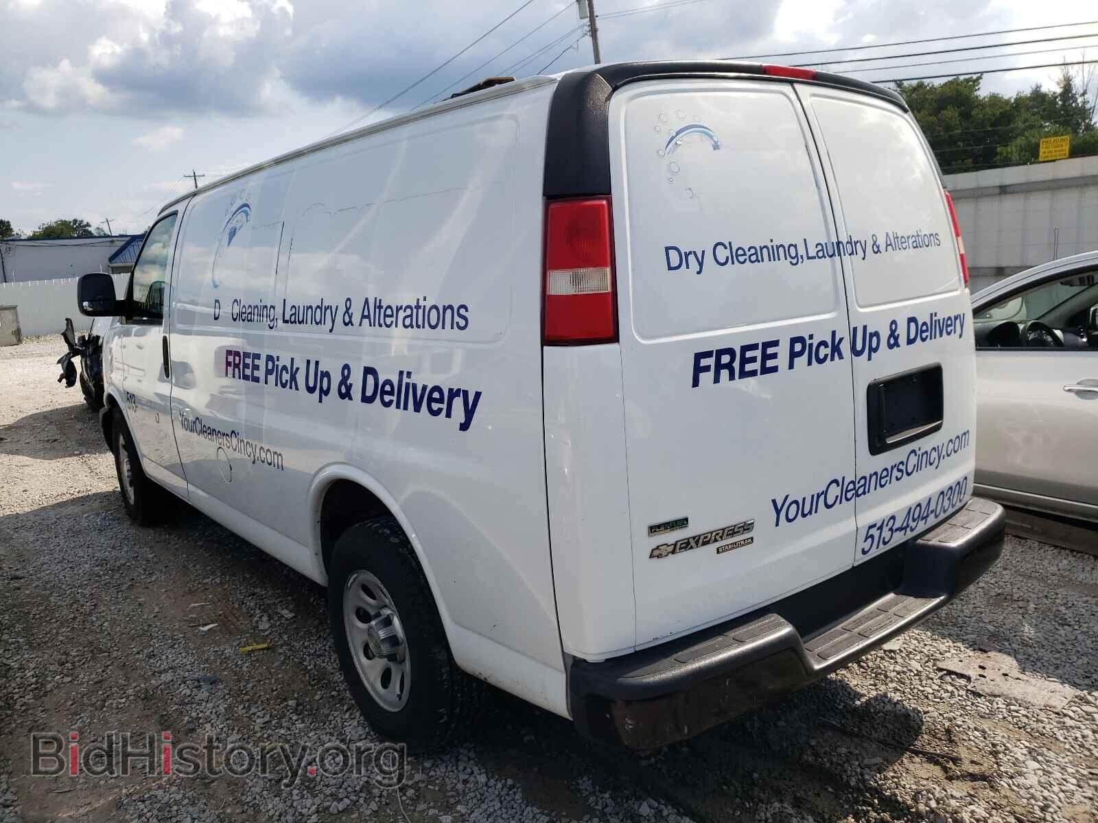 2011 CHEVROLET EXPRESS - VIN: 1GCSGAF49B1170570 - Фото 3
