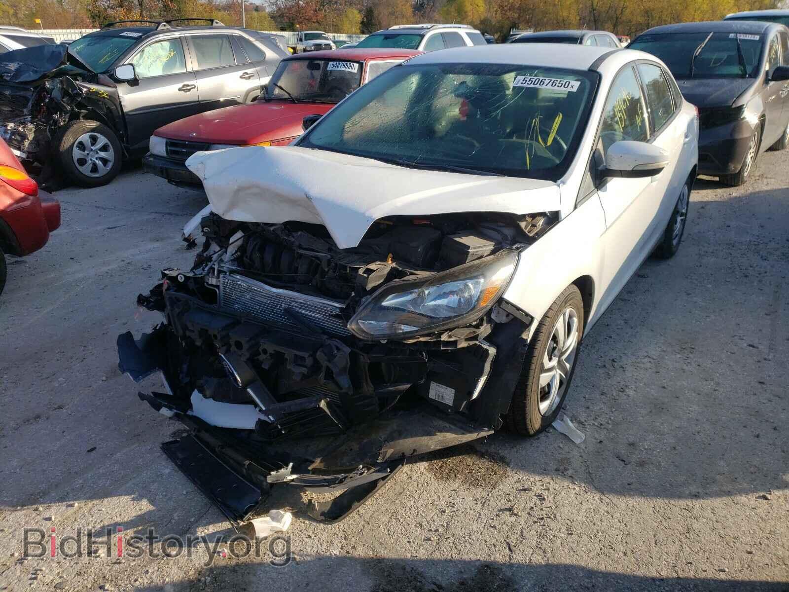 2013 FORD FOCUS - VIN: 1FADP3F20DL321490 - Photo 2