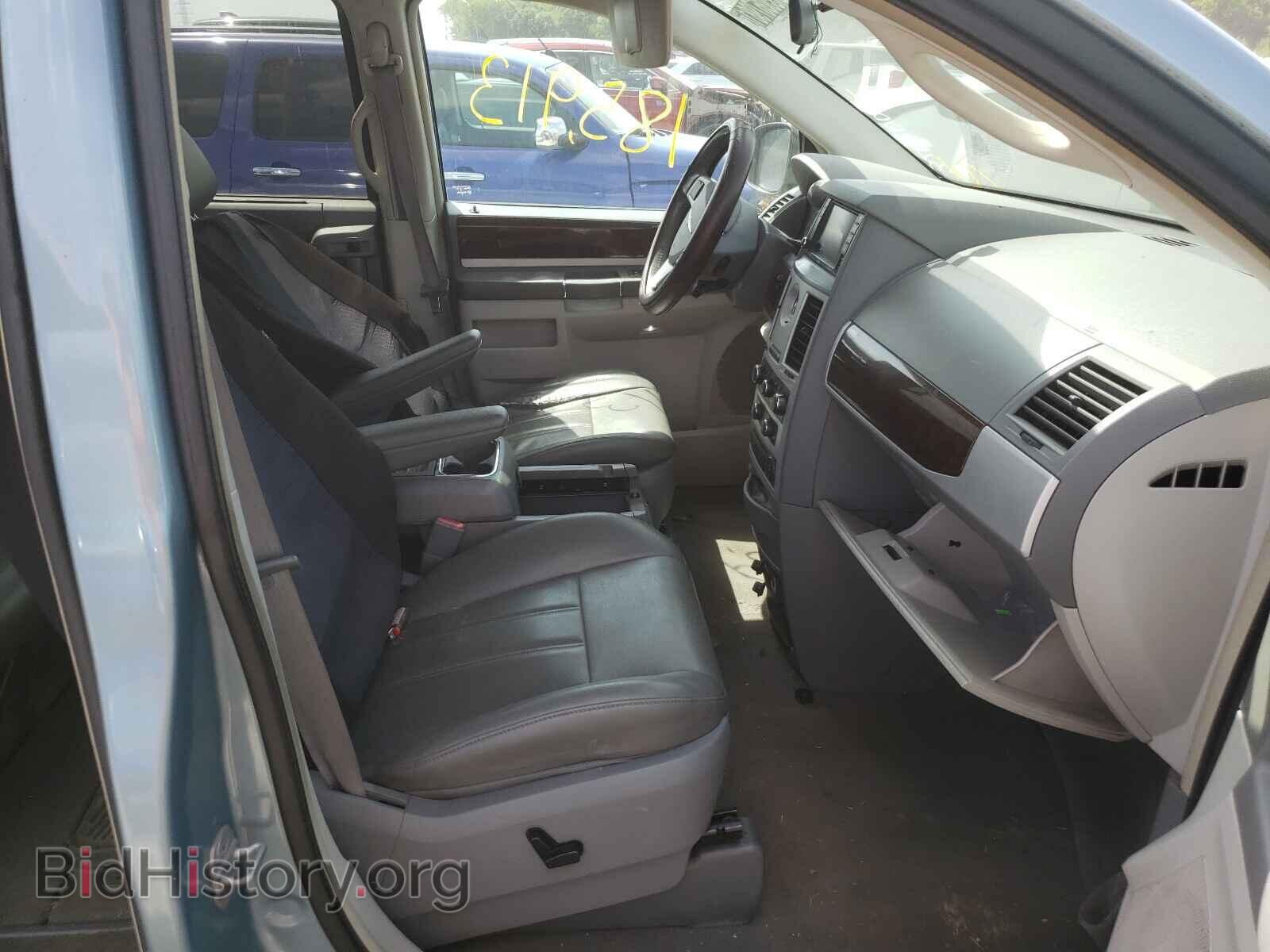 2010 CHRYSLER MINIVAN - VIN: 2A4RR5DX2AR320200 - Фото 5