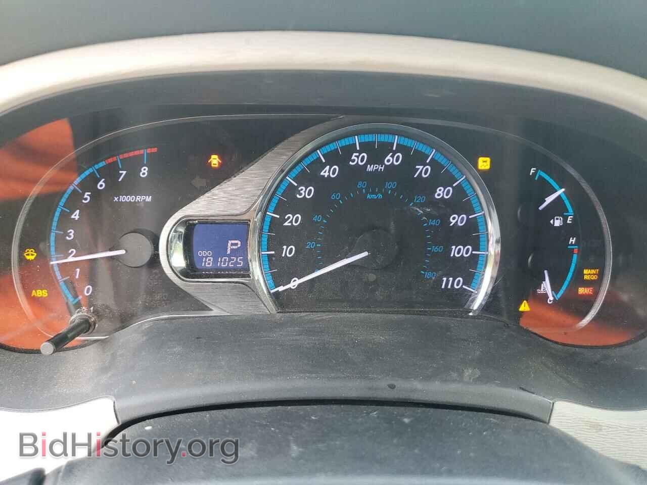 2011 TOYOTA All Models - VIN: 5TDYK3DC9BS130636 - Фото 9