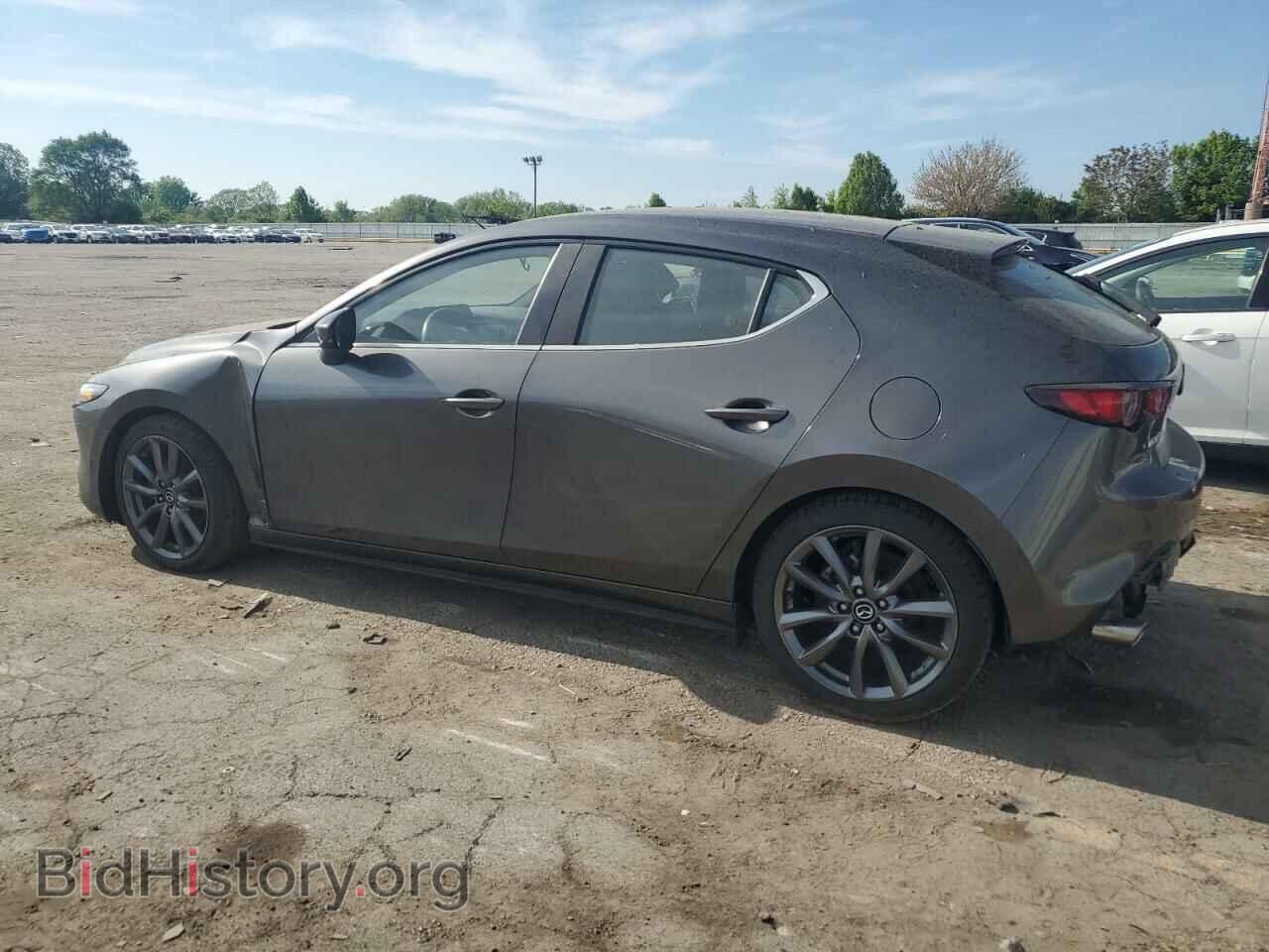 2019 MAZDA 3 - VIN: JM1BPBJM3K1124150 - Photo 2