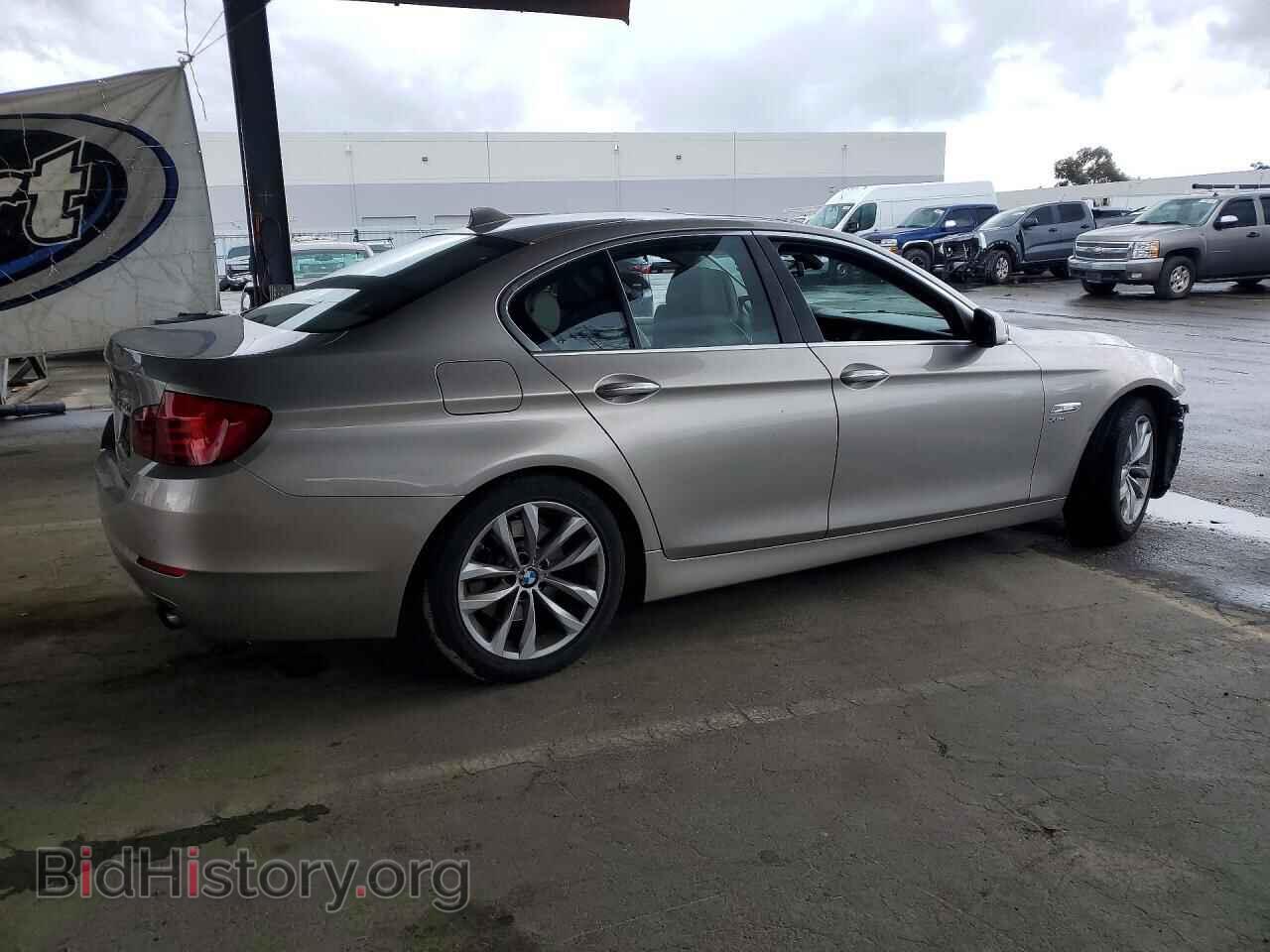 2011 BMW 5 SERIES - VIN: WBAFU7C55BC878357 - Фото 3