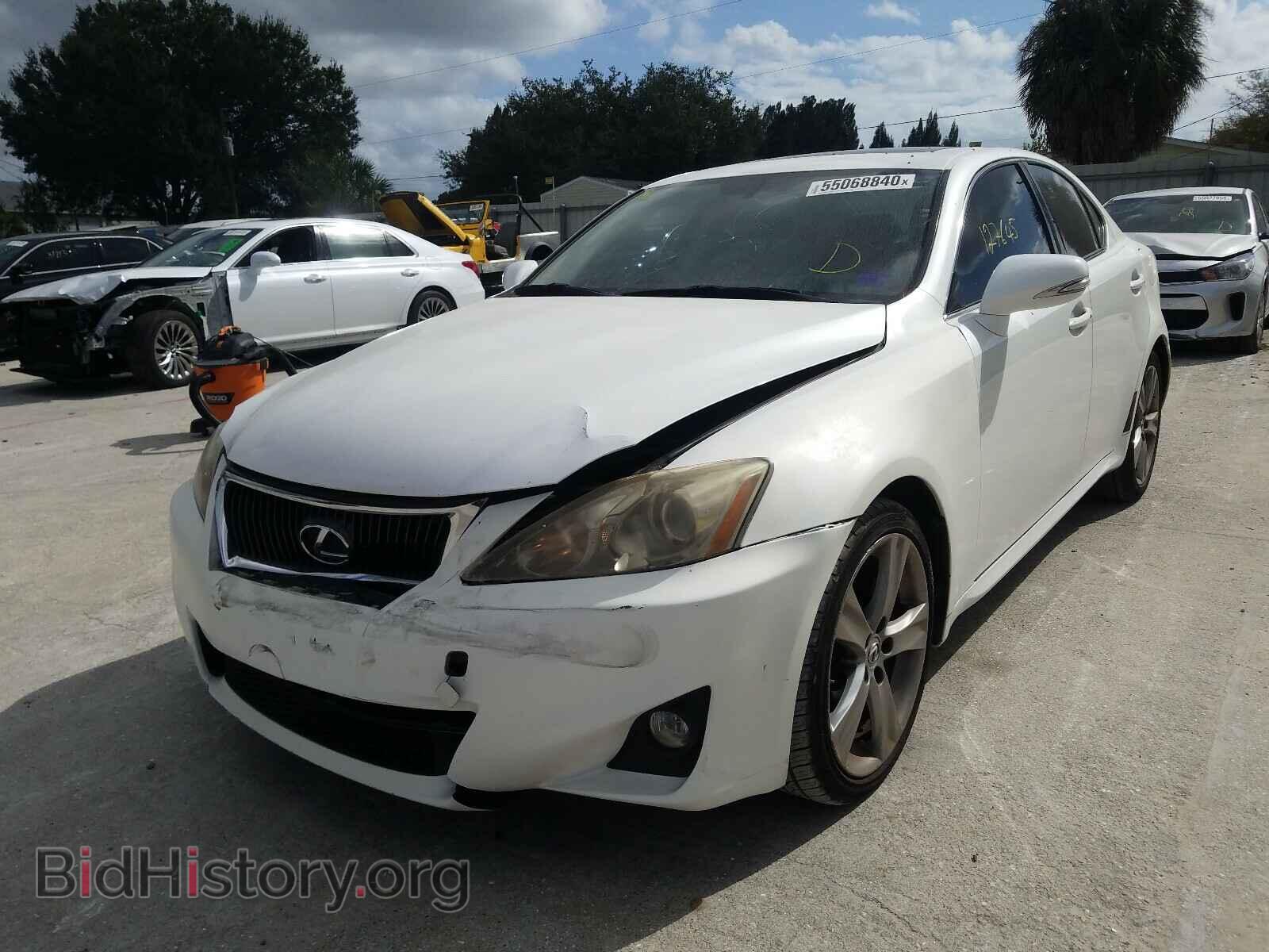 2011 LEXUS IS - VIN: JTHBF5C20B5146677 - Photo 2