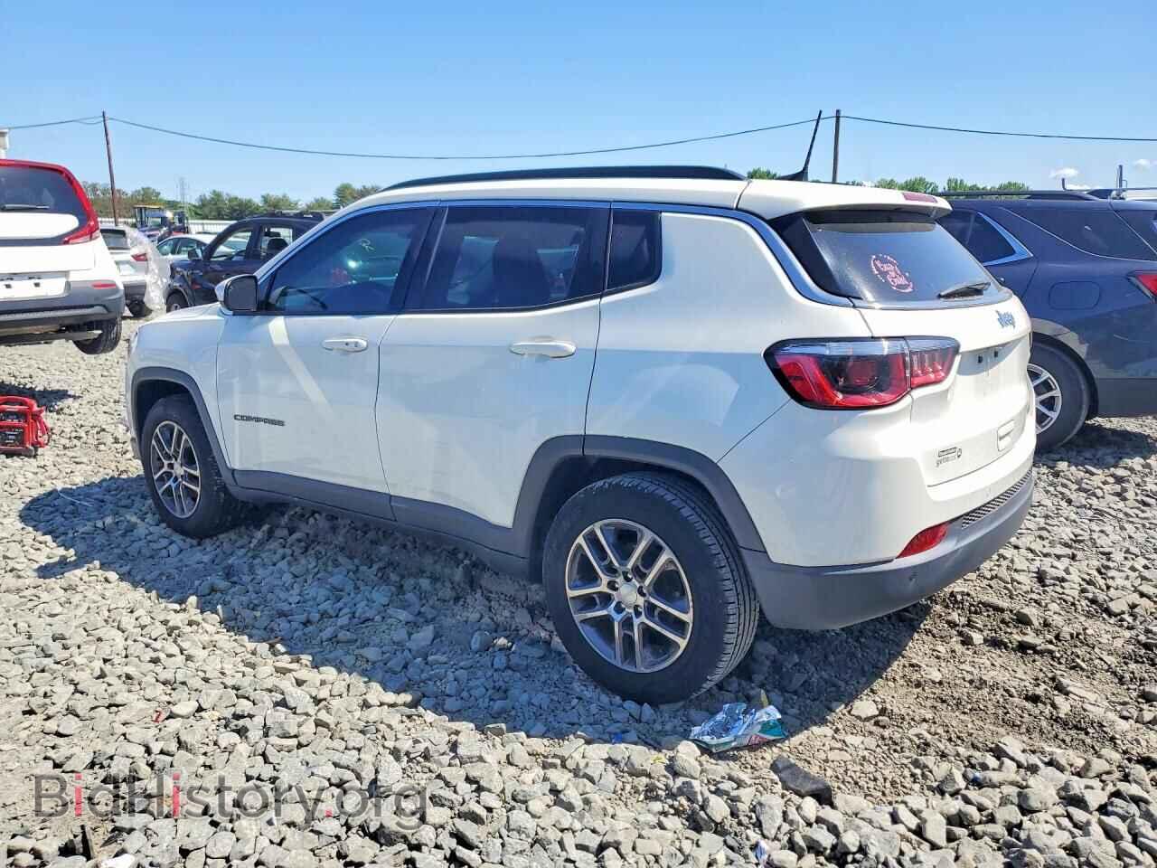 2017 JEEP COMPASS - VIN: 3C4NJCBB8HT653032 - Фото 2