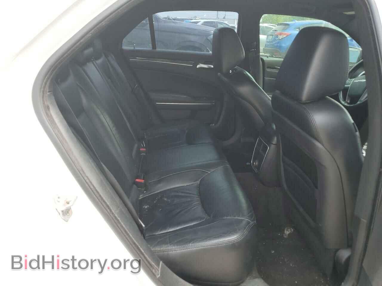 2011 CHRYSLER 300 - VIN: 2C3CA5CG4BH580131 - Фото 10