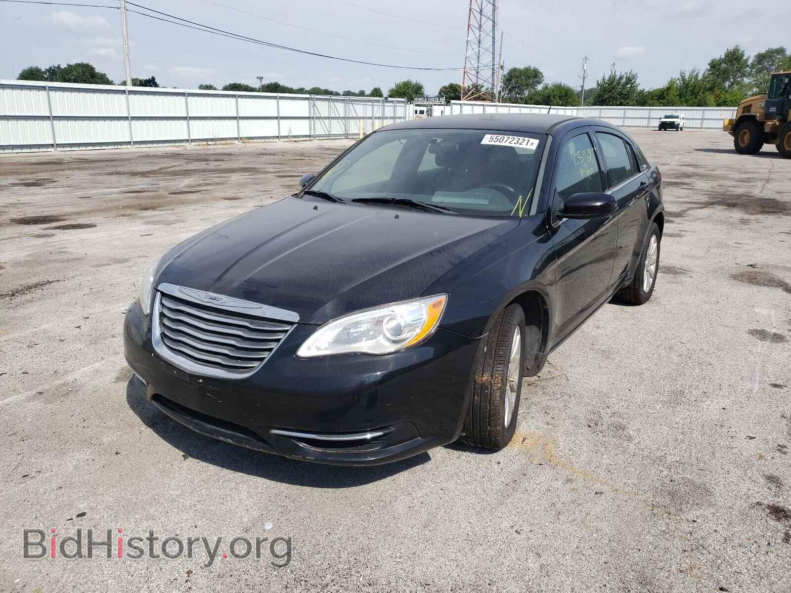 2013 CHRYSLER 200 - VIN: 1C3CCBBB4DN542357 - Photo 2
