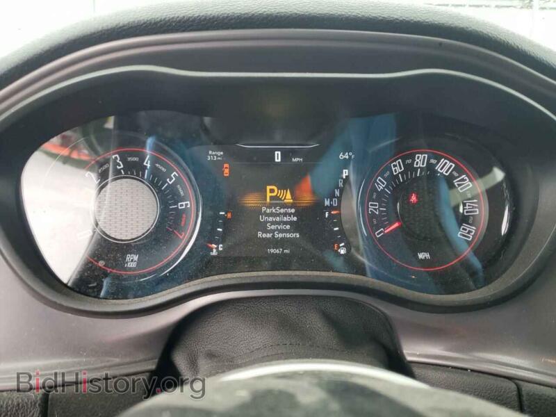 2023 Dodge CHALLENGER (VIN 2C3CDZKG5PH542981) — photo 9 of 13