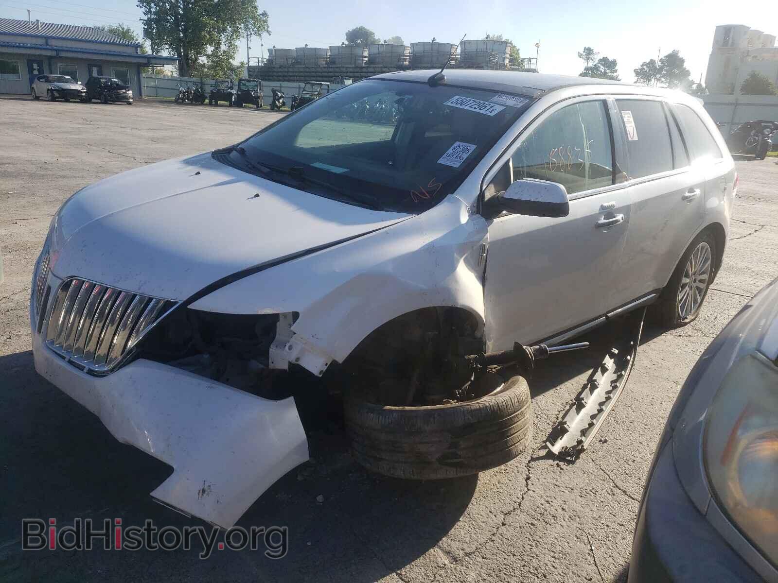 2011 LINCOLN MKX - VIN: 2LMDJ8JK0BBJ30827 - Фото 2
