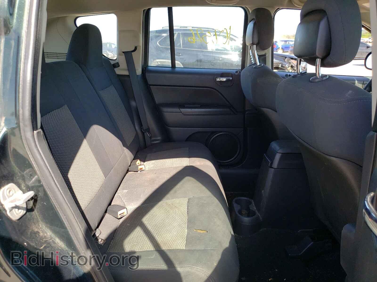 2010 JEEP COMPASS - VIN: 1J4NT4FB5AD608811 - Фото 6