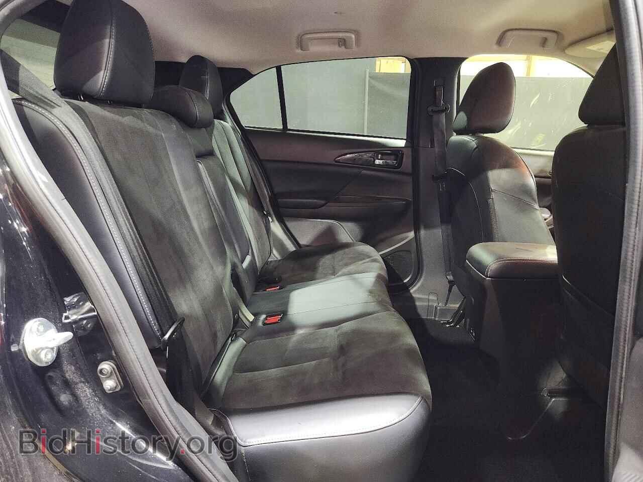 2024 MITSUBISHI ECLIPSE - VIN: JA4ATWAA4RZ061618 - Photo 11