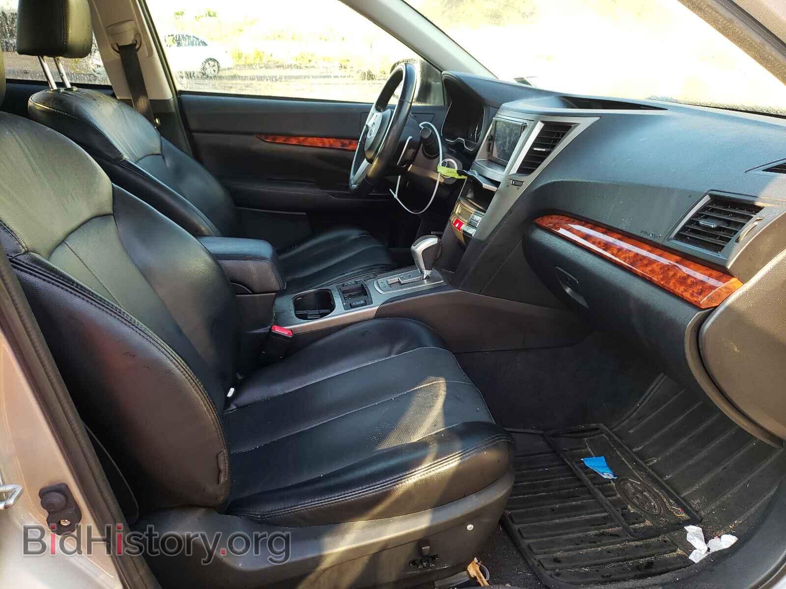 2010 SUBARU OUTBACK - VIN: 4S4BRBKC8A3322544 - Photo 5