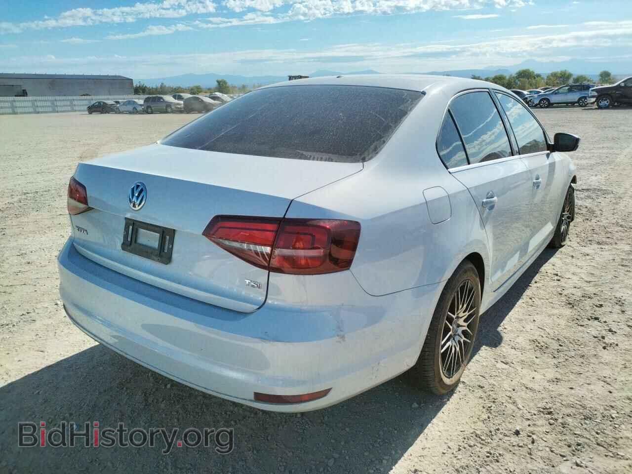 2017 VOLKSWAGEN JETTA - VIN: 3VW2B7AJ9HM279702 - Фото 4