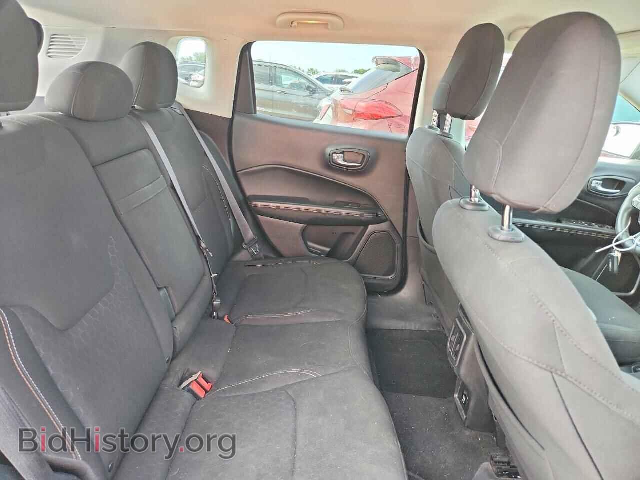 2018 JEEP COMPASS - VIN: 3C4NJCAB2JT214948 - Фото 10