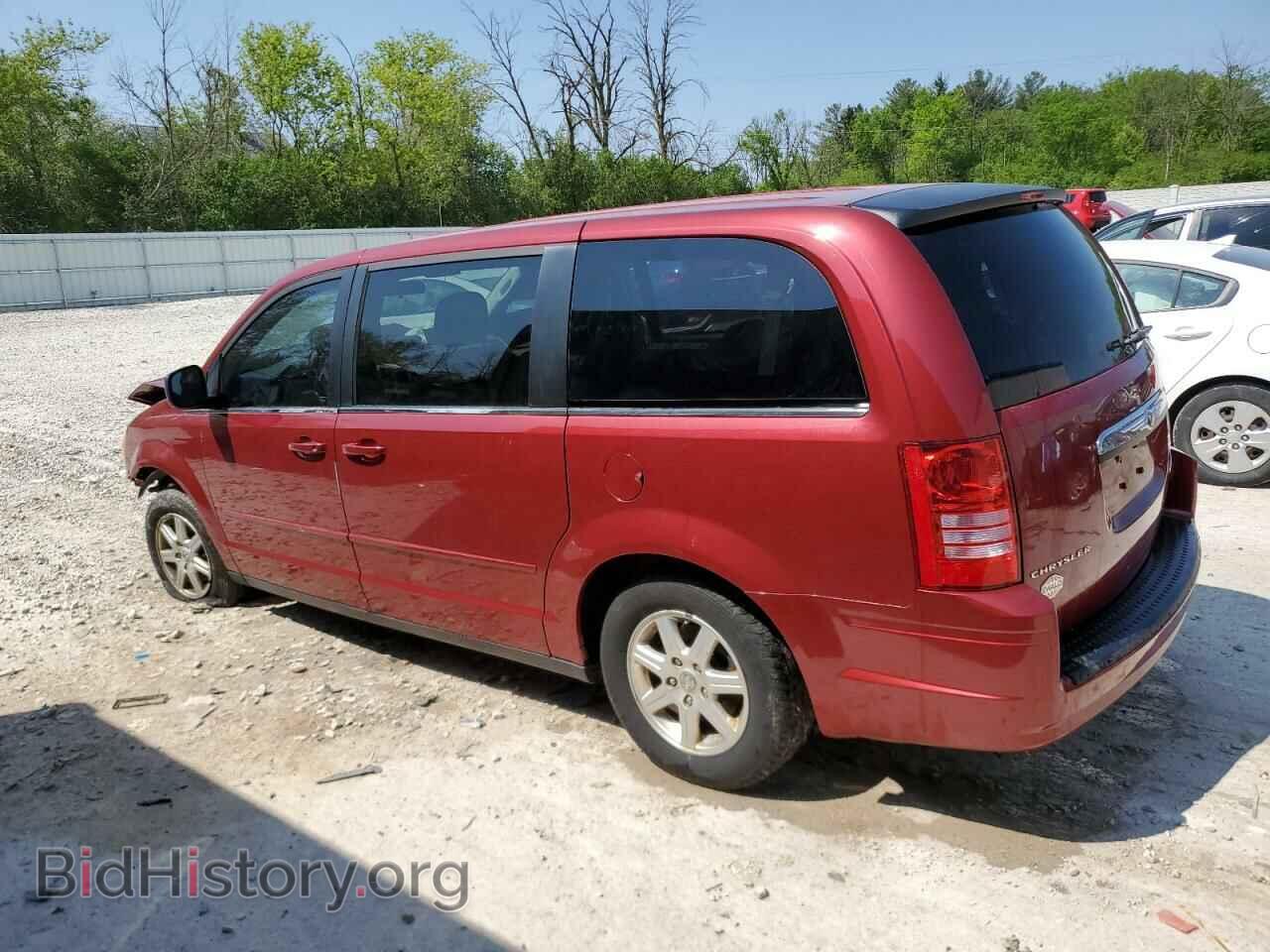 2010 CHRYSLER MINIVAN - VIN: 2A4RR2D19AR381635 - Photo 2