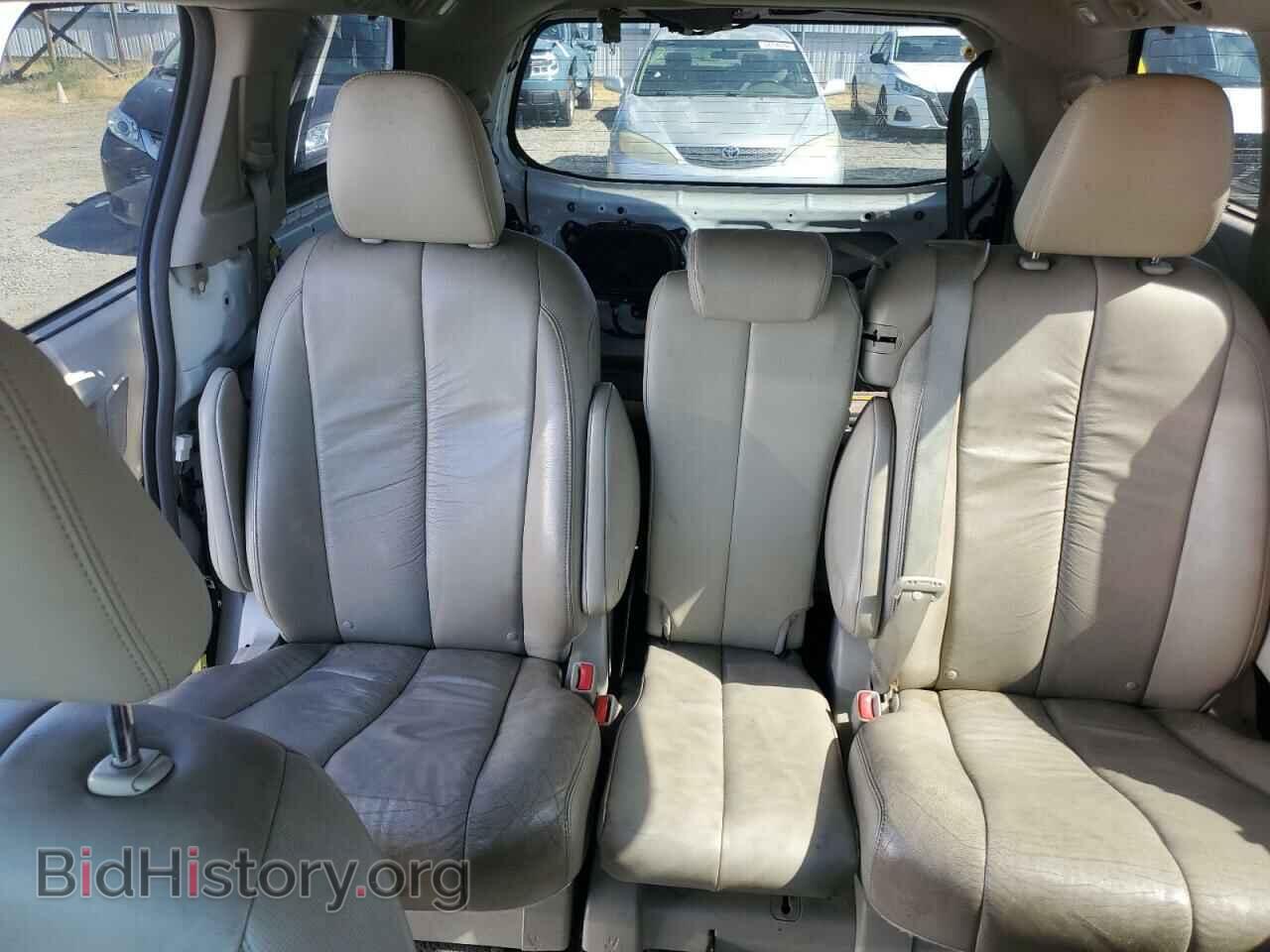 2012 TOYOTA All Models - VIN: 5TDYK3DC3CS218860 - Фото 10