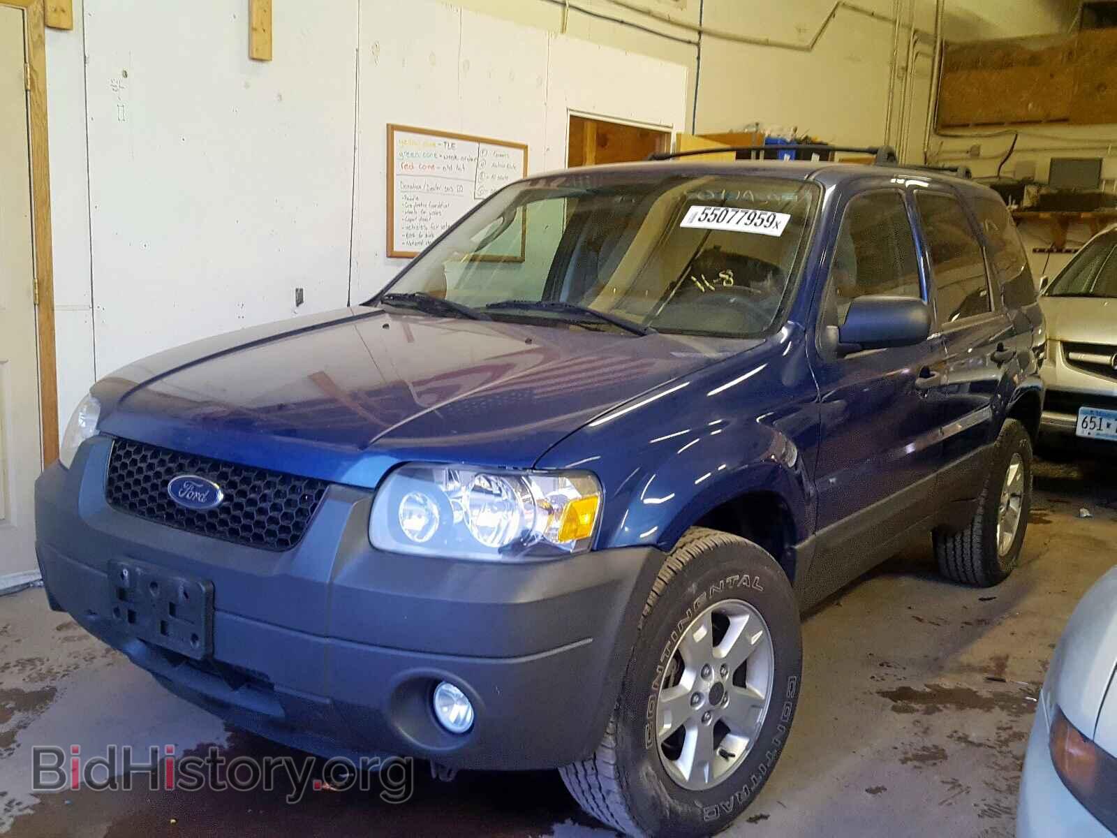 2007 FORD ESCAPE - VIN: 1FMCU93167KC06332 - Фото 2