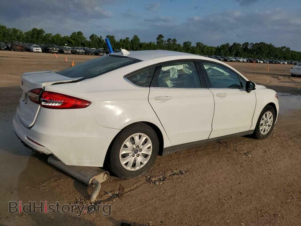 2020 FORD FUSION - VIN: 3FA6P0G77LR111082 - Фото 3