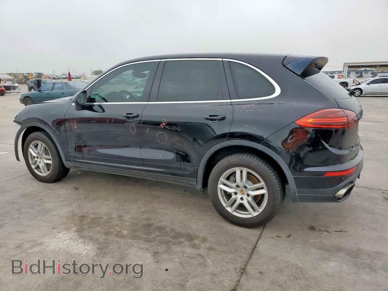 2016 PORSCHE CAYENNE - VIN: WP1AA2A26GKA13863 - Фото 2