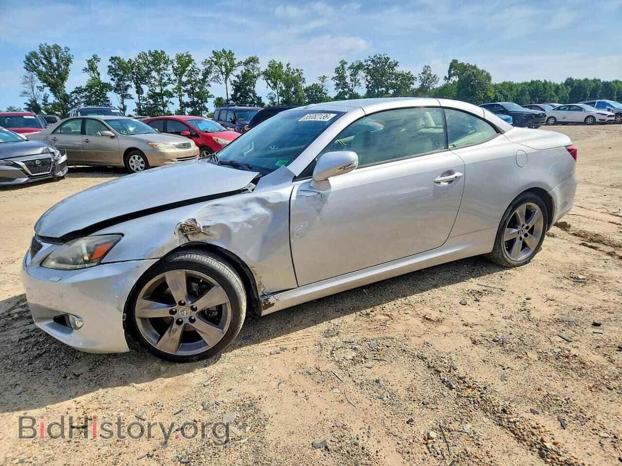 Photo JTHFF2C2XC2524328 - LEXUS IS 2012