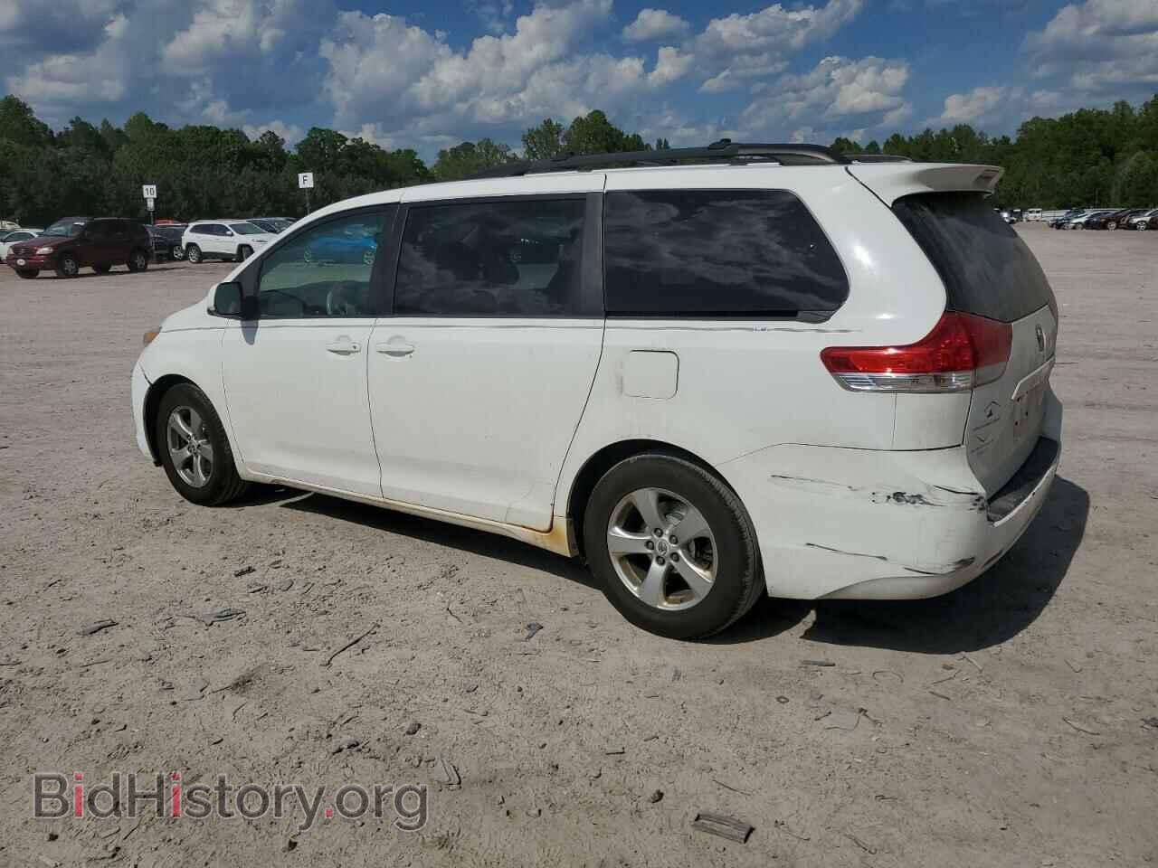 2012 TOYOTA All Models - VIN: 5TDKK3DC4CS250870 - Фото 2
