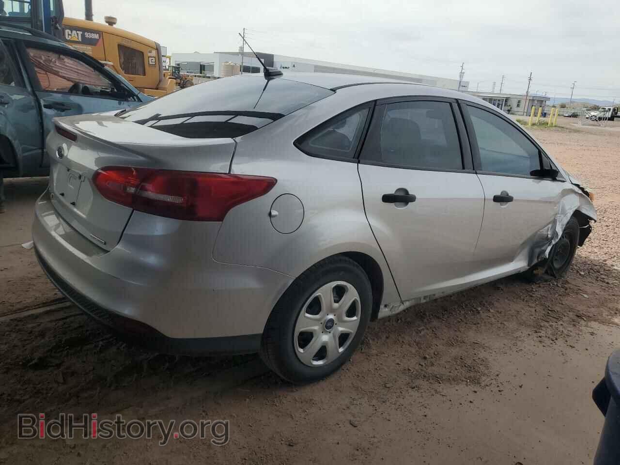2016 FORD FOCUS - VIN: 1FADP3E27GL362575 - Фото 3