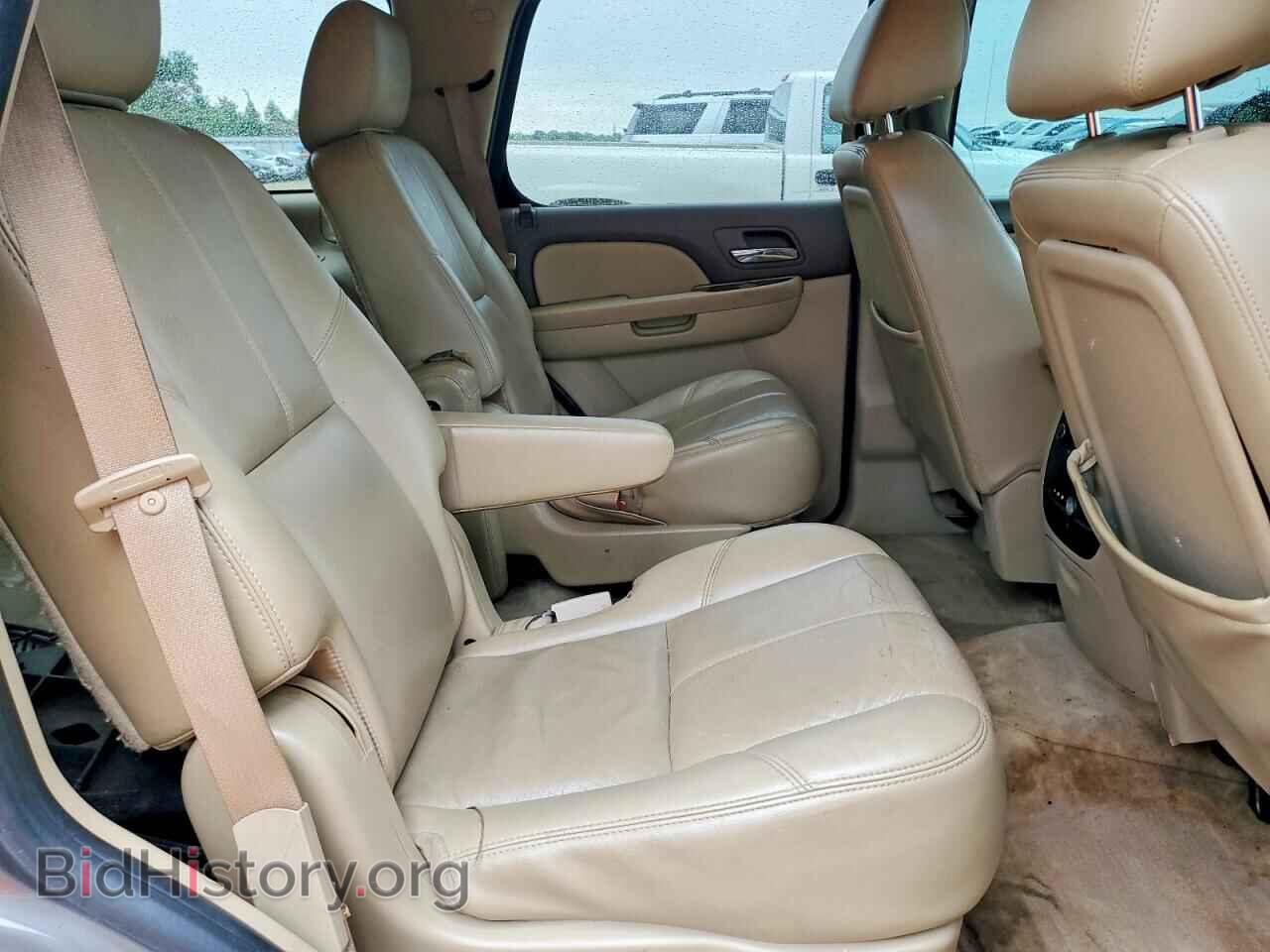 2011 GMC YUKON - VIN: 1GKS1CE00BR218006 - Photo 11