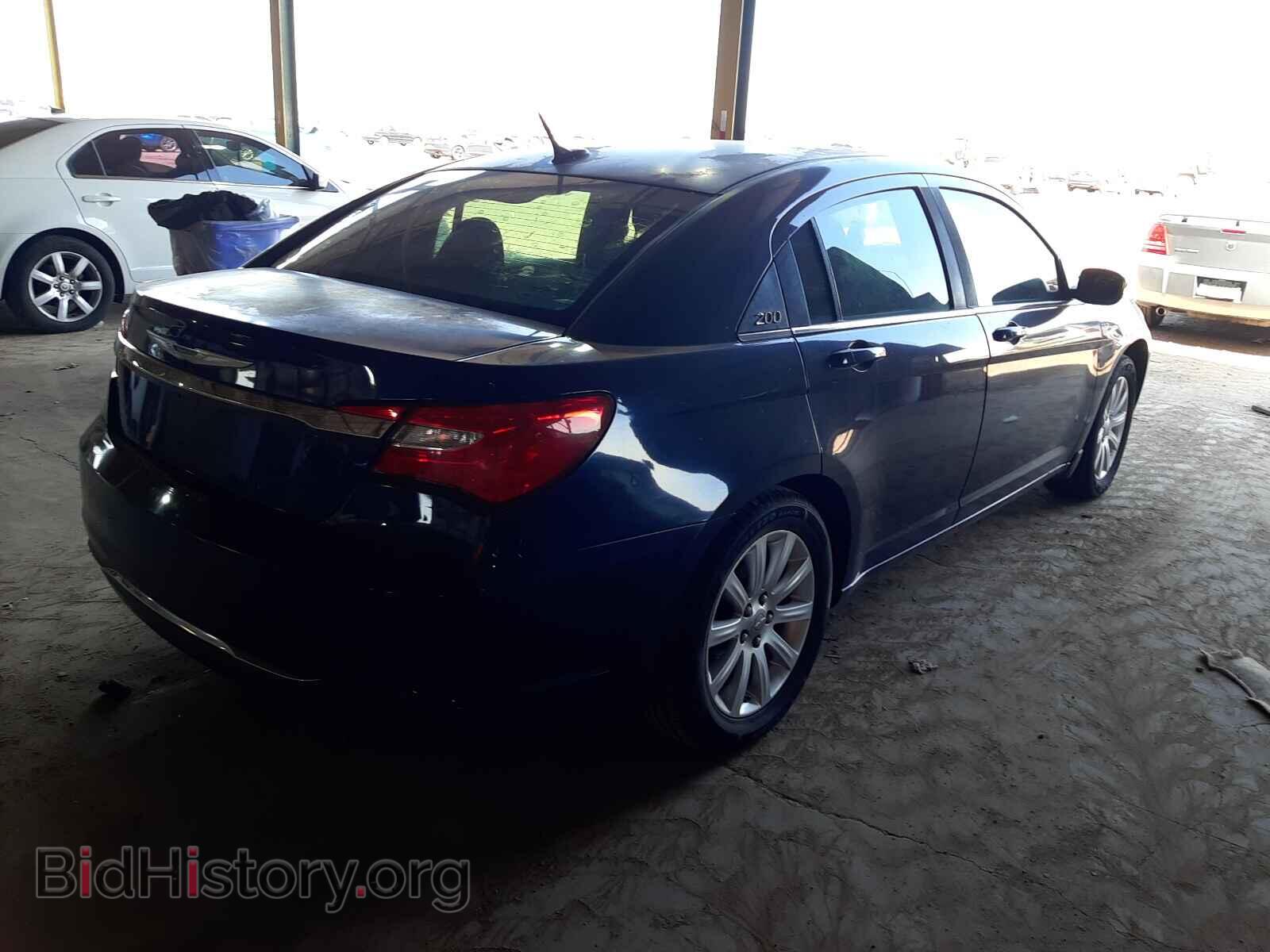 2011 CHRYSLER 200 - VIN: 1C3BC1FG2BN514002 - Фото 4
