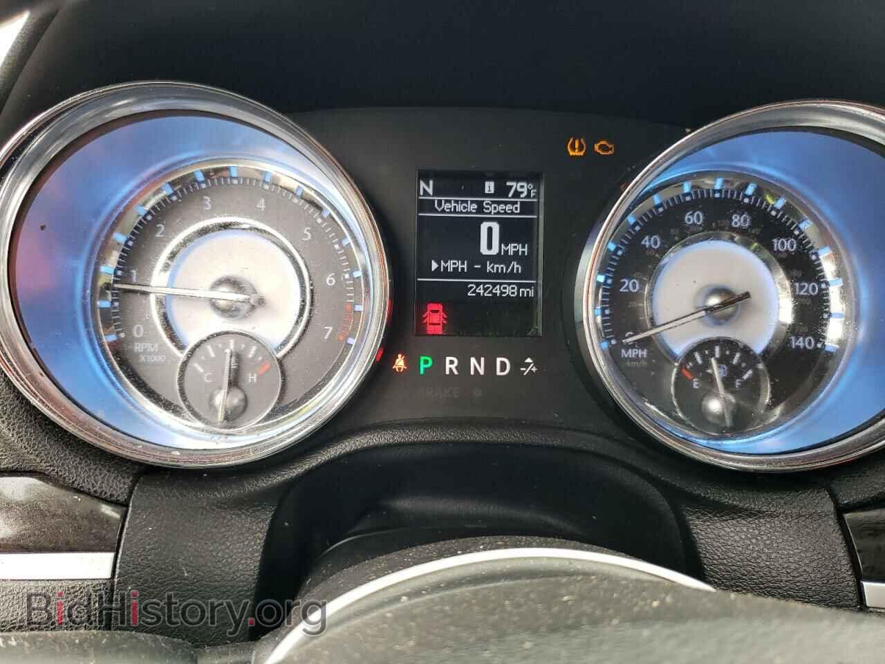 2011 CHRYSLER 300 - VIN: 2C3CA5CG8BH593948 - Фото 9