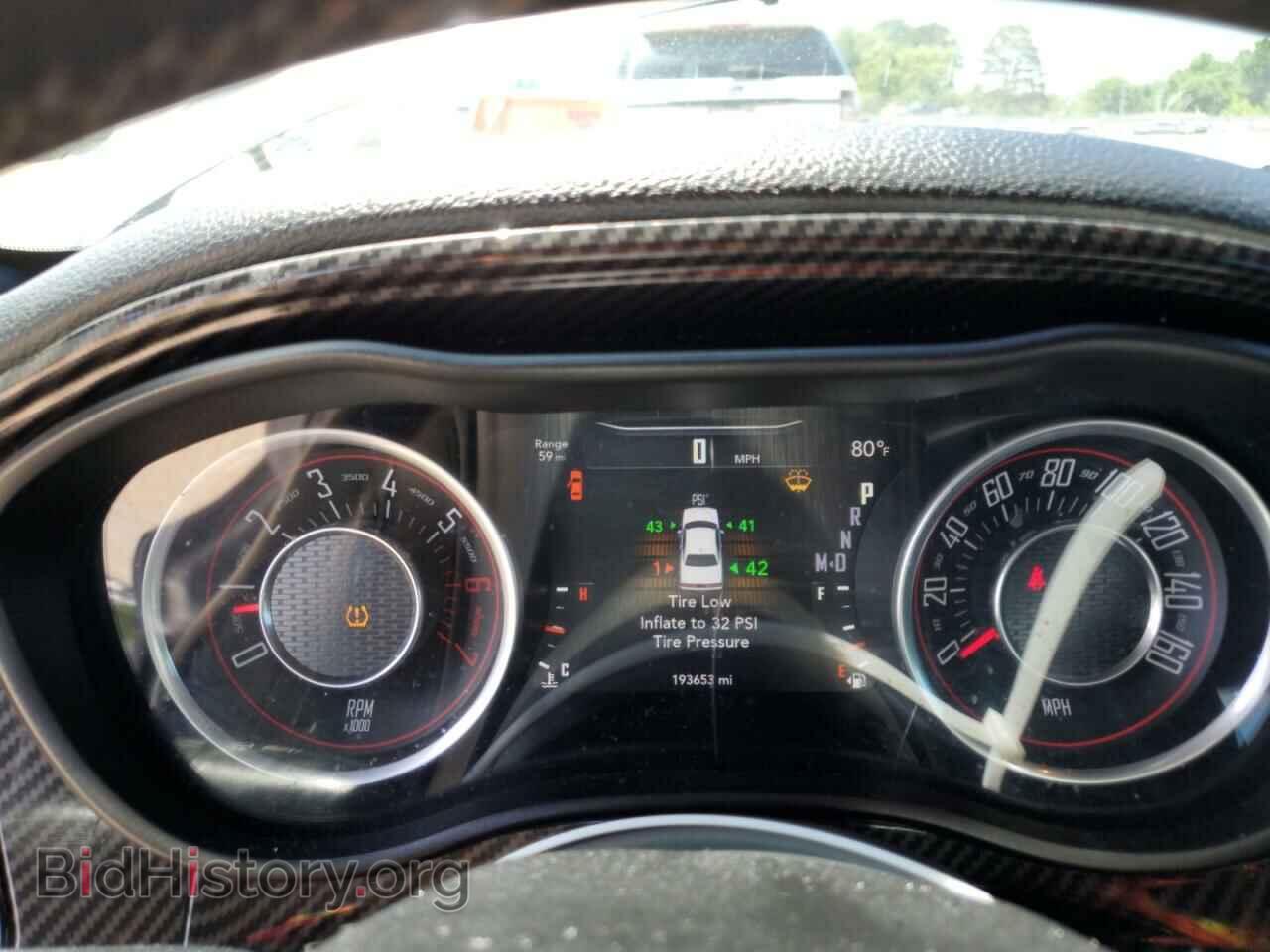 2015 DODGE CHALLENGER - VIN: 2C3CDZAT5FH710034 - Фото 9