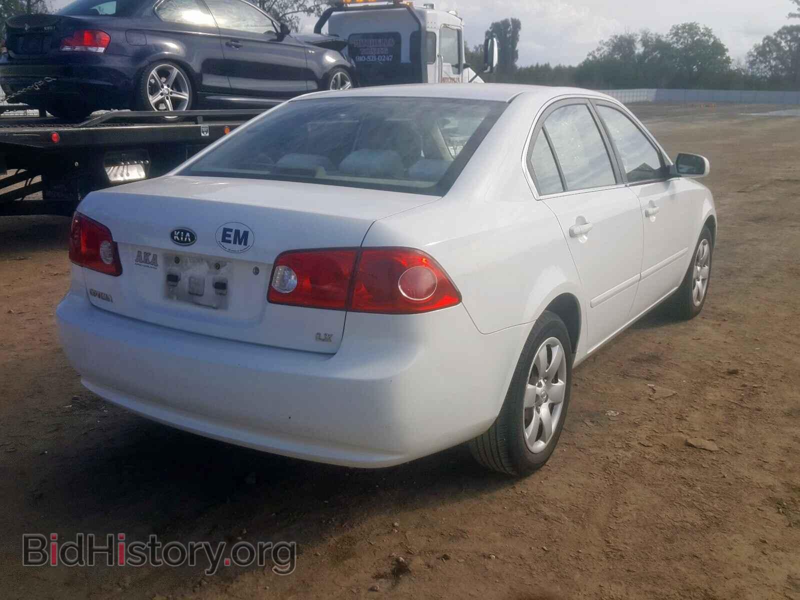 2008 KIA OPTIMA - VIN: KNAGE123385168871 - Фото 4