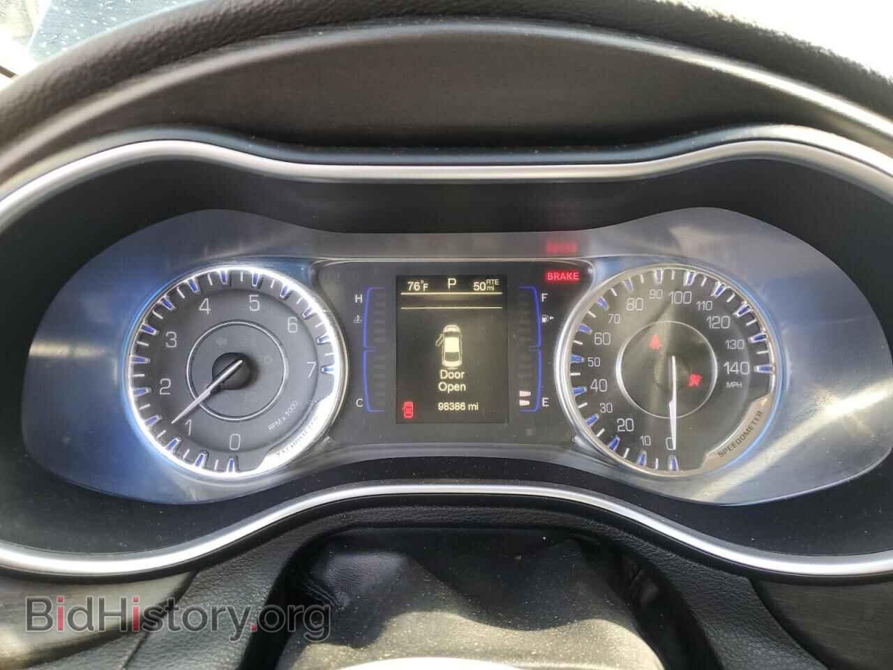 2016 CHRYSLER 200 - VIN: 1C3CCCAB3GN172188 - Фото 9