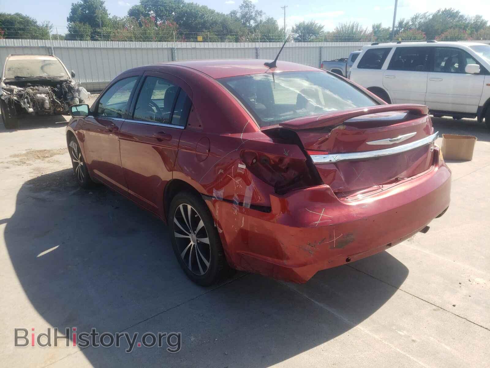 2013 CHRYSLER 200 - VIN: 1C3CCBBB2DN525136 - Фото 3