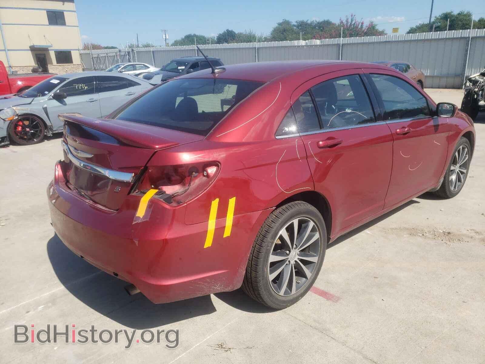 2013 CHRYSLER 200 - VIN: 1C3CCBBB2DN525136 - Фото 4