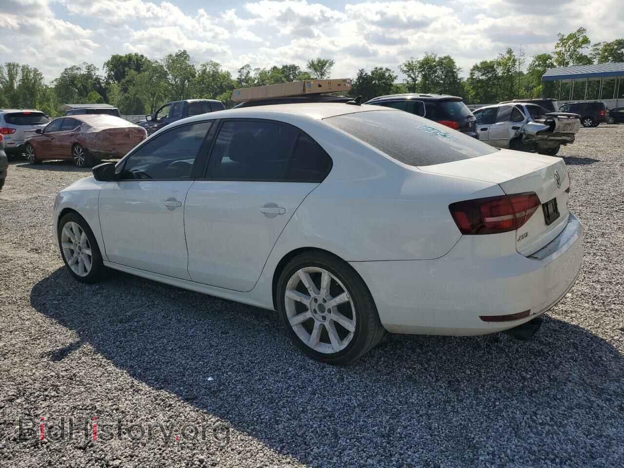 2016 VOLKSWAGEN JETTA - VIN: 3VW267AJ2GM356199 - Фото 2
