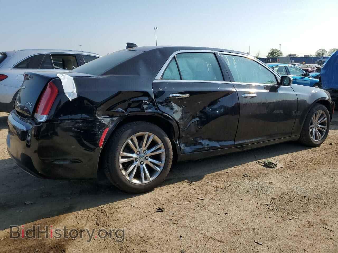 2017 CHRYSLER 300 - VIN: 2C3CCAEGXHH596598 - Фото 3