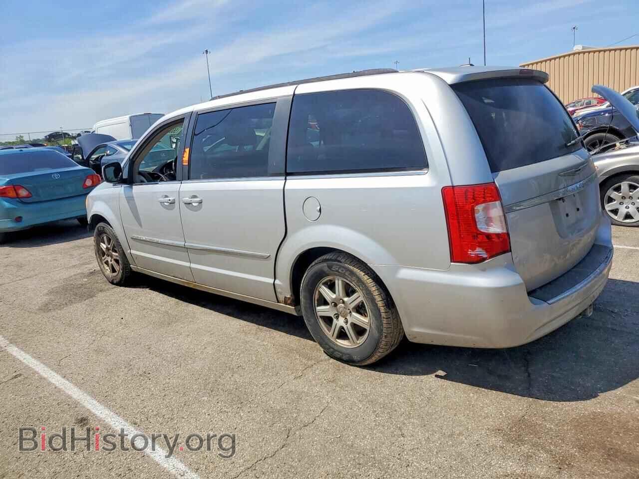 2011 CHRYSLER MINIVAN - VIN: 2A4RR5DG0BR623557 - Photo 2