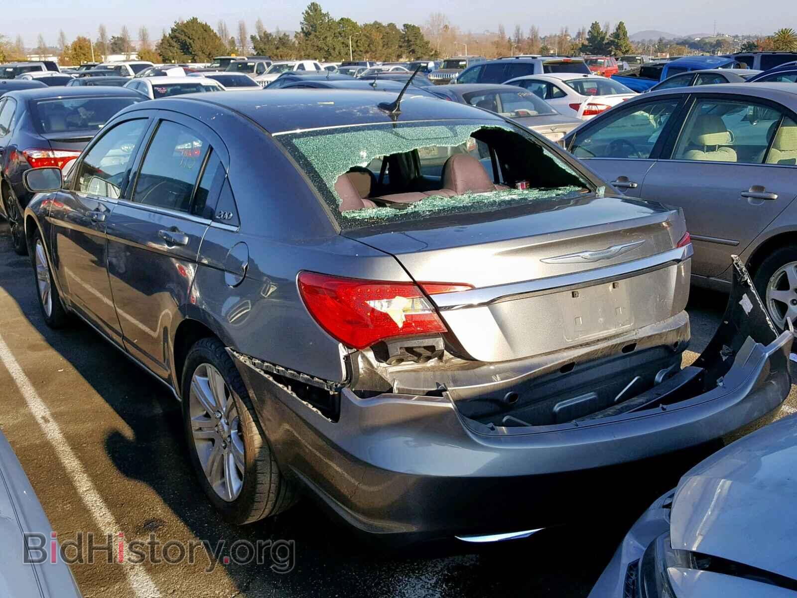 2013 CHRYSLER 200 - VIN: 1C3CCBAB0DN705295 - Фото 3