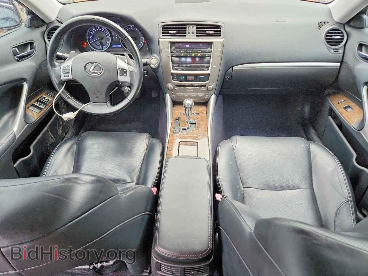 2011 LEXUS IS - VIN: JTHBF5C29B5141073 - Photo 8
