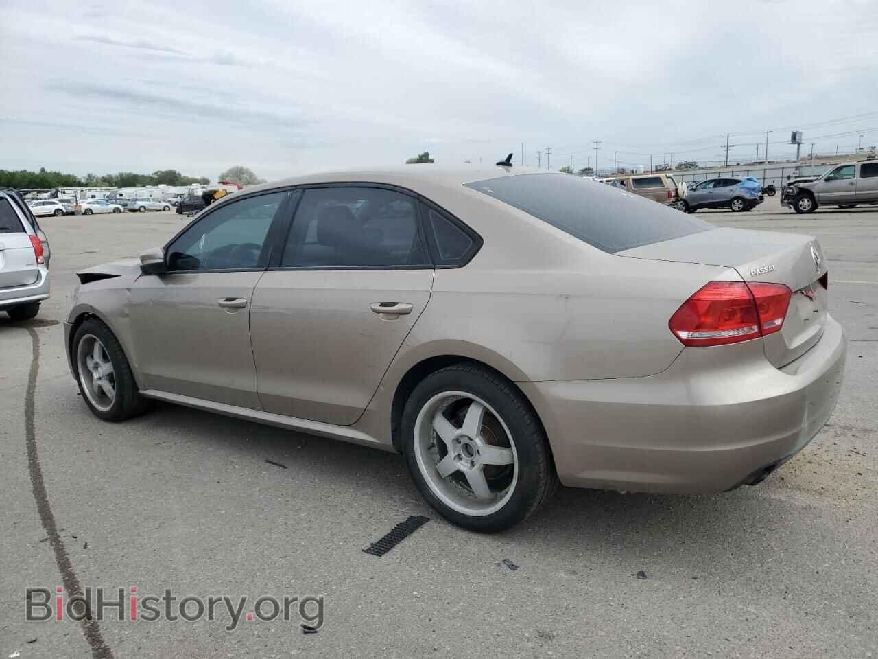 2015 VOLKSWAGEN PASSAT - VIN: 1VWAT7A39FC053779 - Фото 2