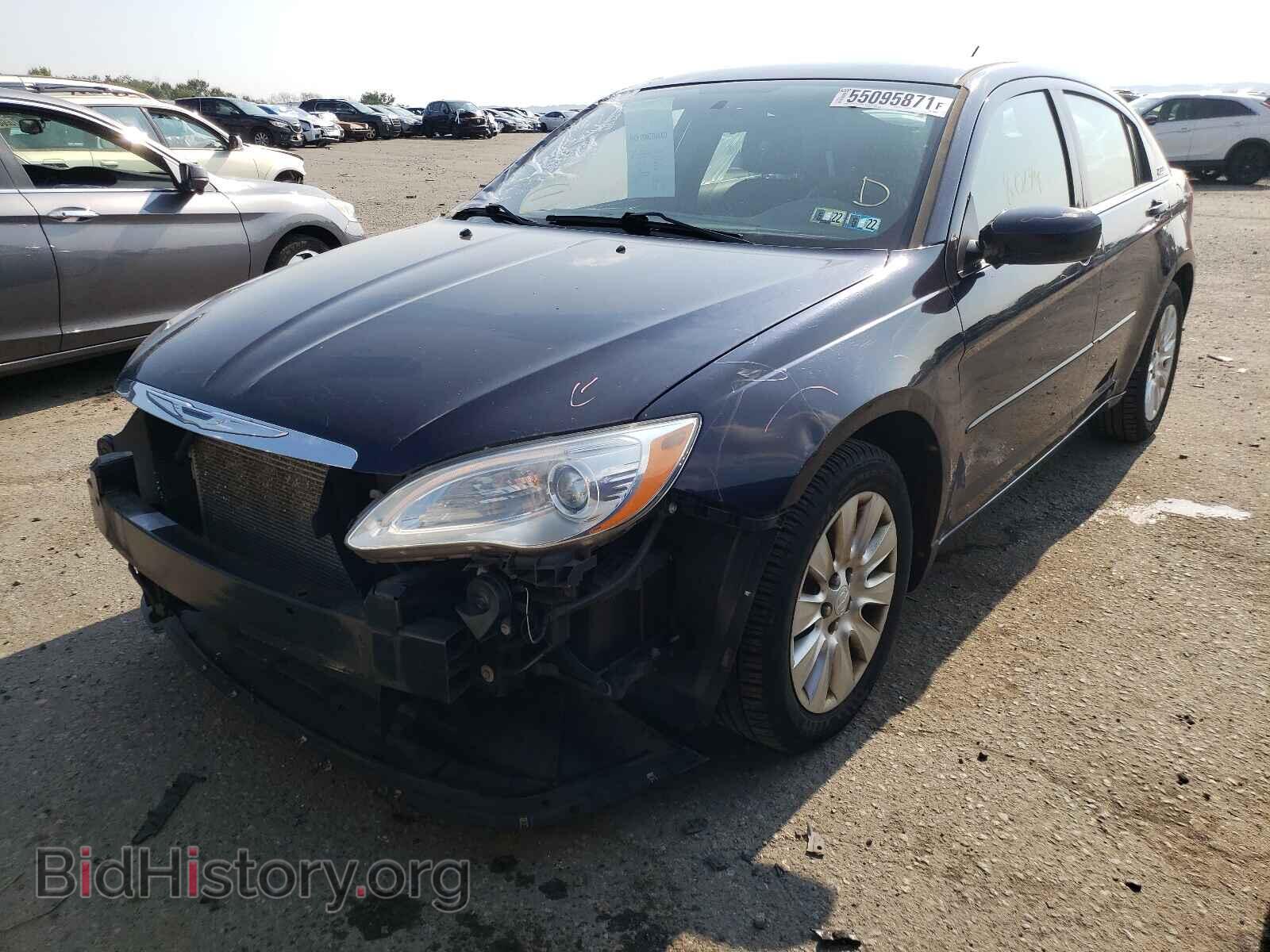 2011 CHRYSLER 200 - VIN: 1C3BC4FB7BN559944 - Photo 2