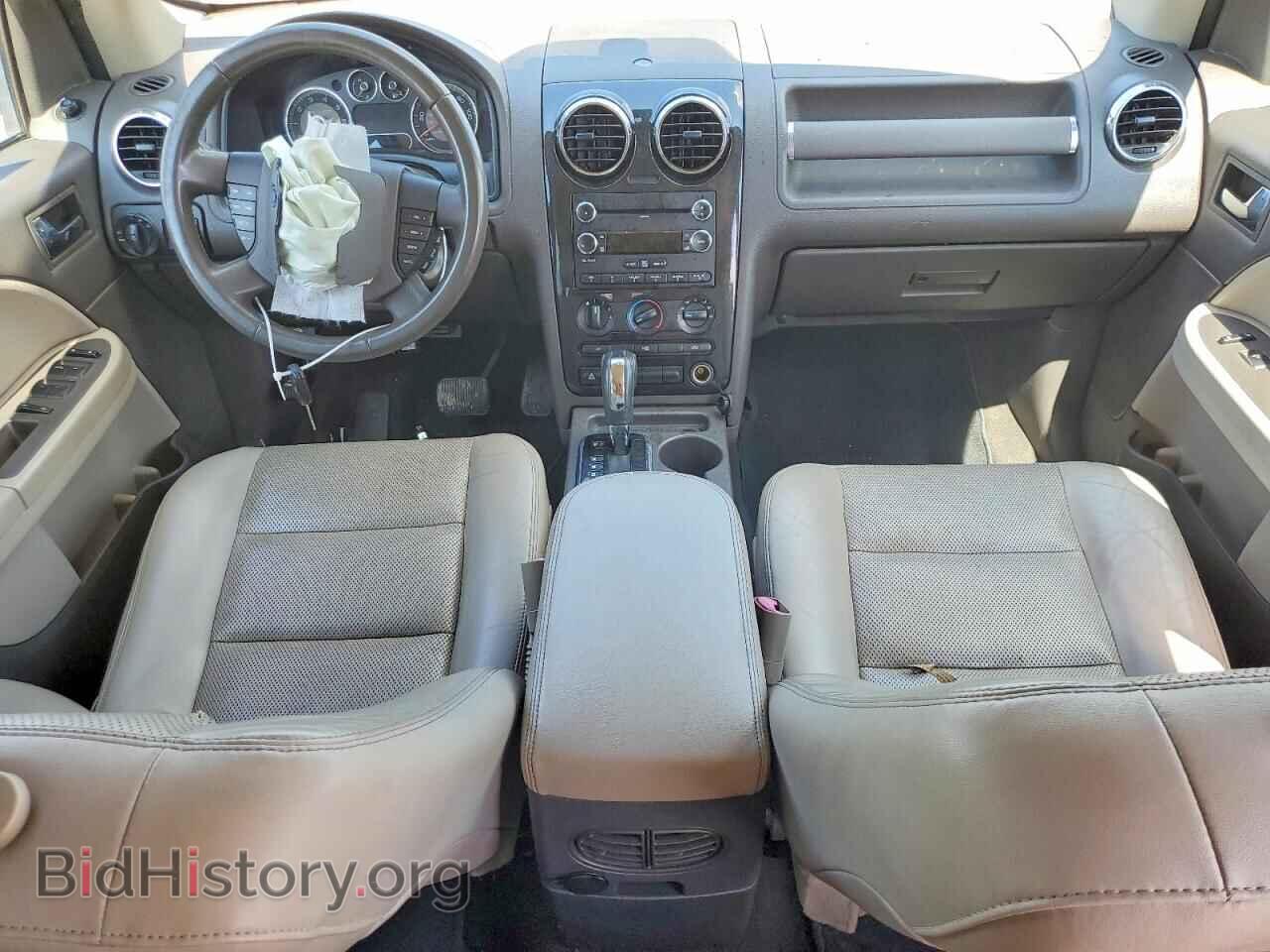 2008 FORD TAURUS - VIN: 1FMDK02W88GA21755 - Photo 8