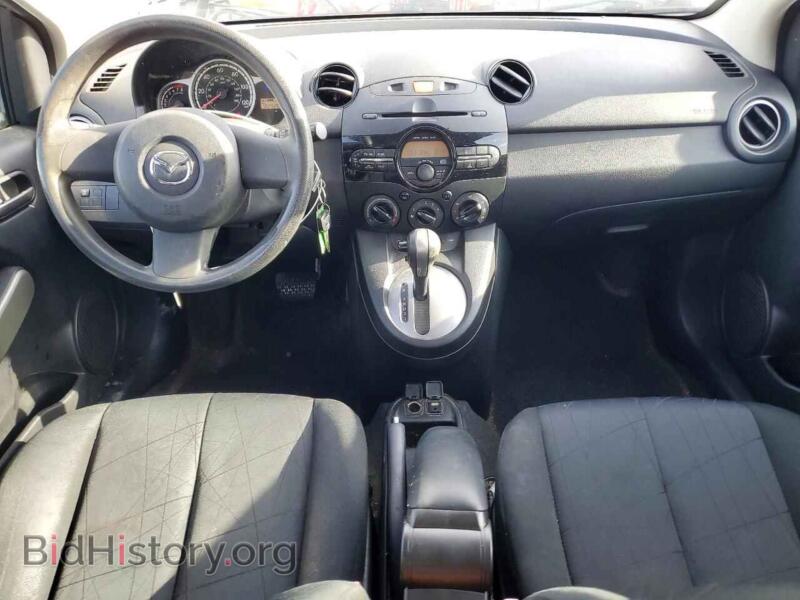 2013 Mazda 2 (VIN JM1DE1KY2D0163847) — photo 8 of 13
