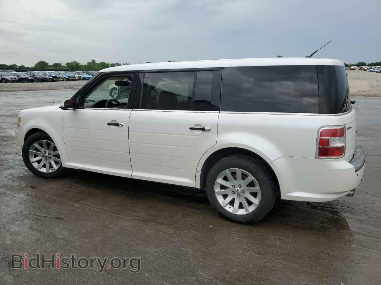 2011 FORD FLEX - VIN: 2FMGK5CC0BBD34635 - Photo 2