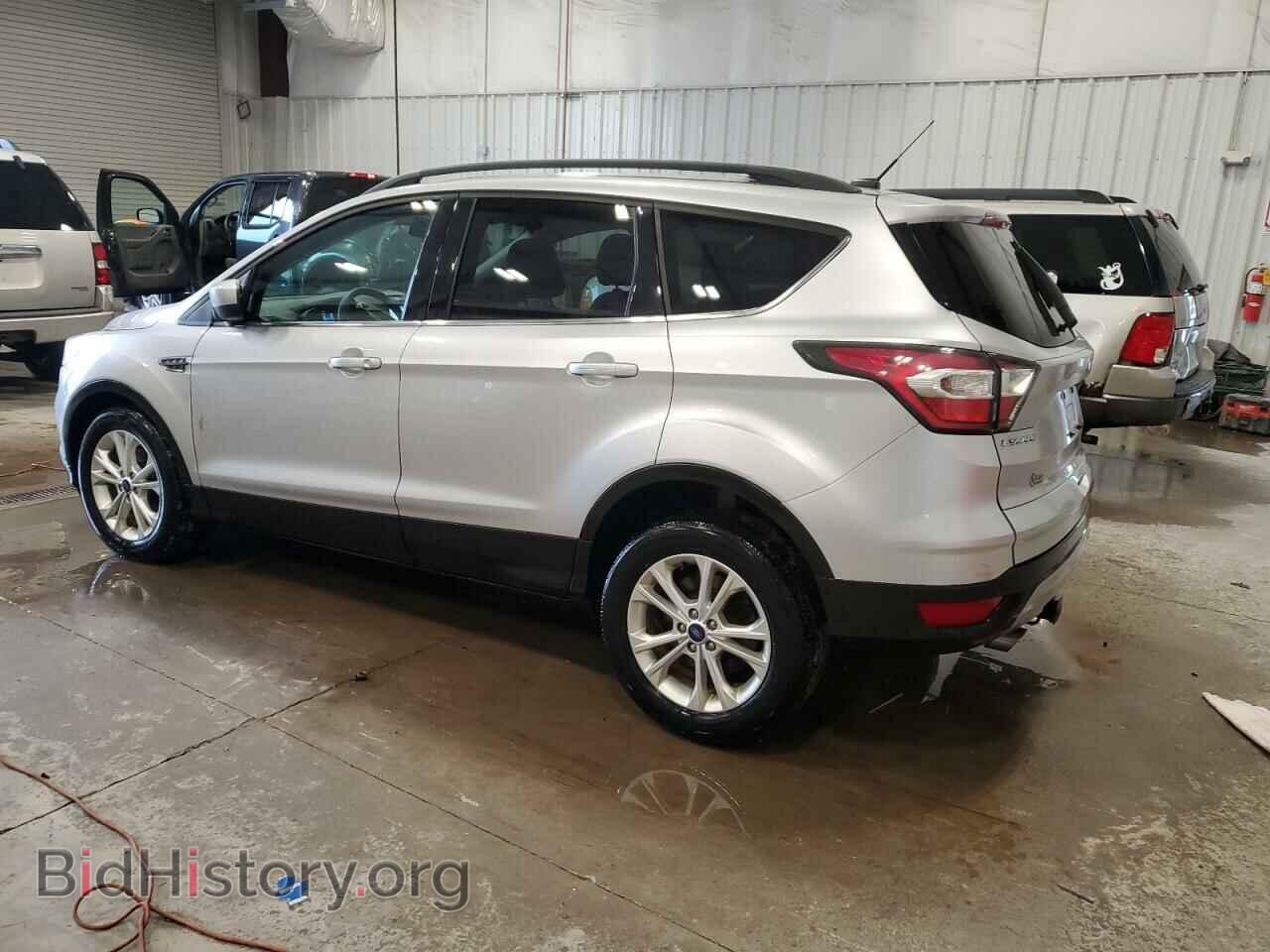 2017 FORD ESCAPE - VIN: 1FMCU0GD4HUB21138 - Фото 2