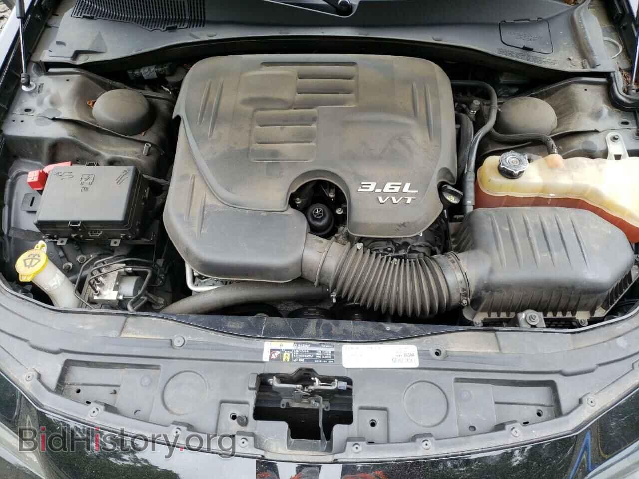 2019 CHRYSLER 300 - VIN: 2C3CCAAG7KH577729 - Фото 11
