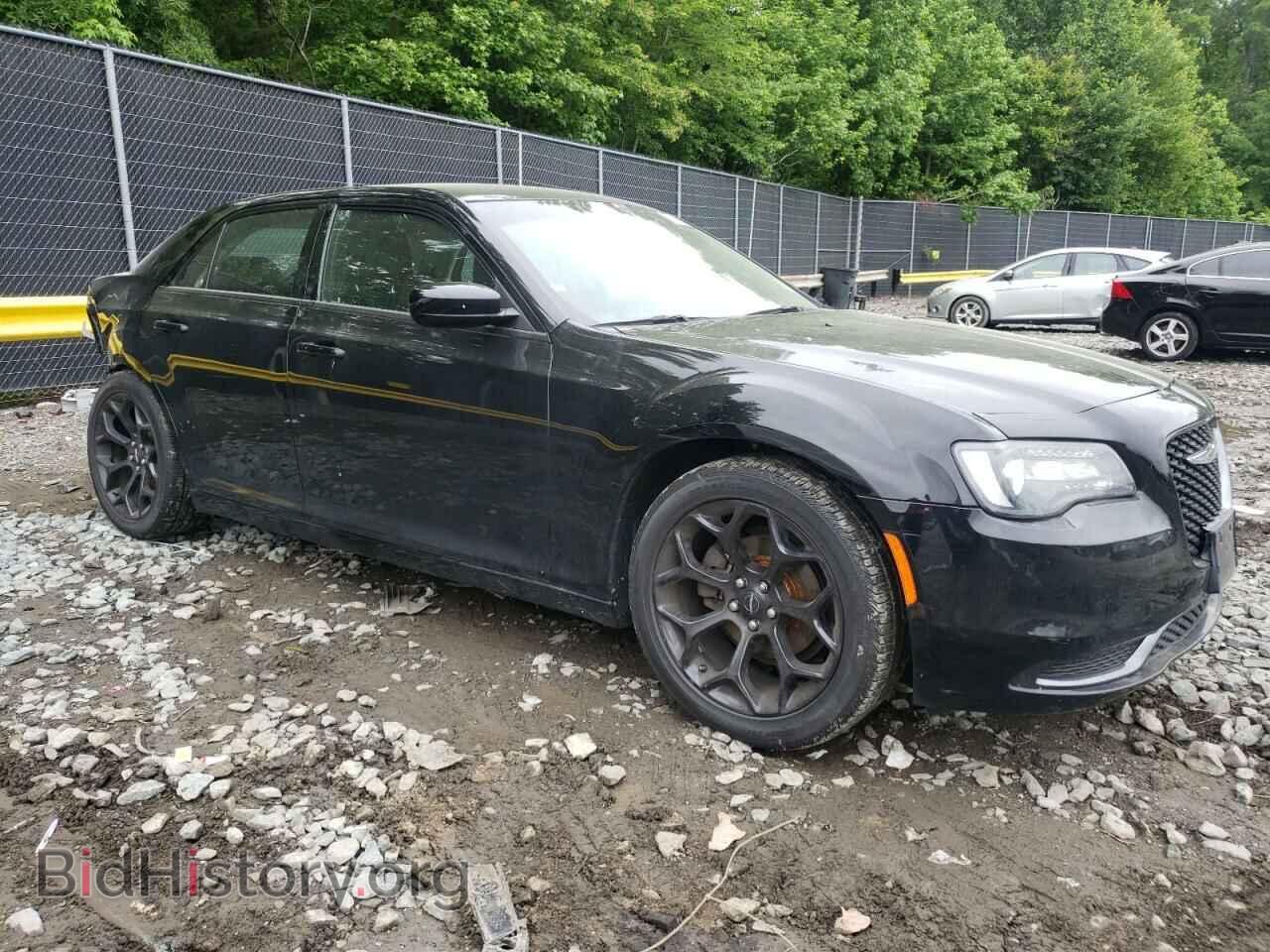 2019 CHRYSLER 300 - VIN: 2C3CCAAG7KH577729 - Фото 4